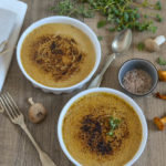 Herbstliche Crème Brûlée mit Pilzen